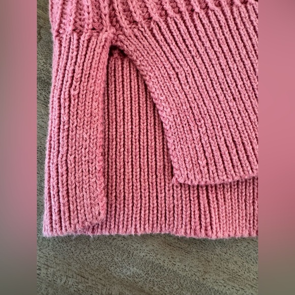 Women’s L.L Bean Mid-weight 100% Cotton Coral Textured Soft Rib Trim Sweater - Picture 5 of 7